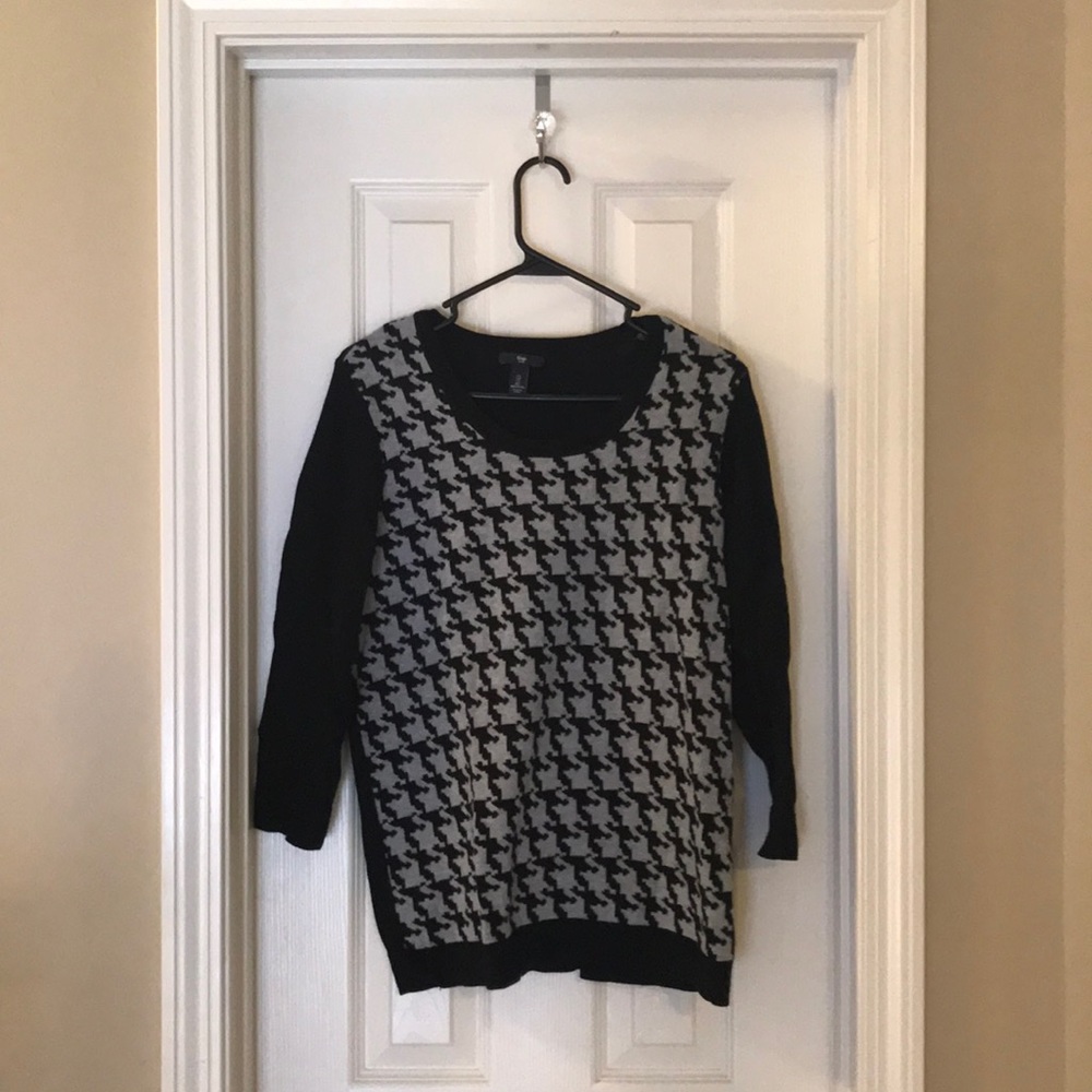 Gap houndstooth sweater